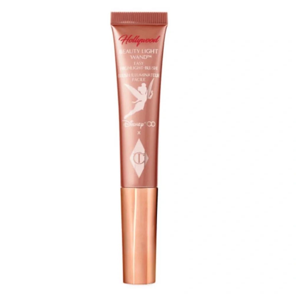 Charlotte Tilbury Beauty Wand Light Easy Highlighter Blush Hybrid in Pink